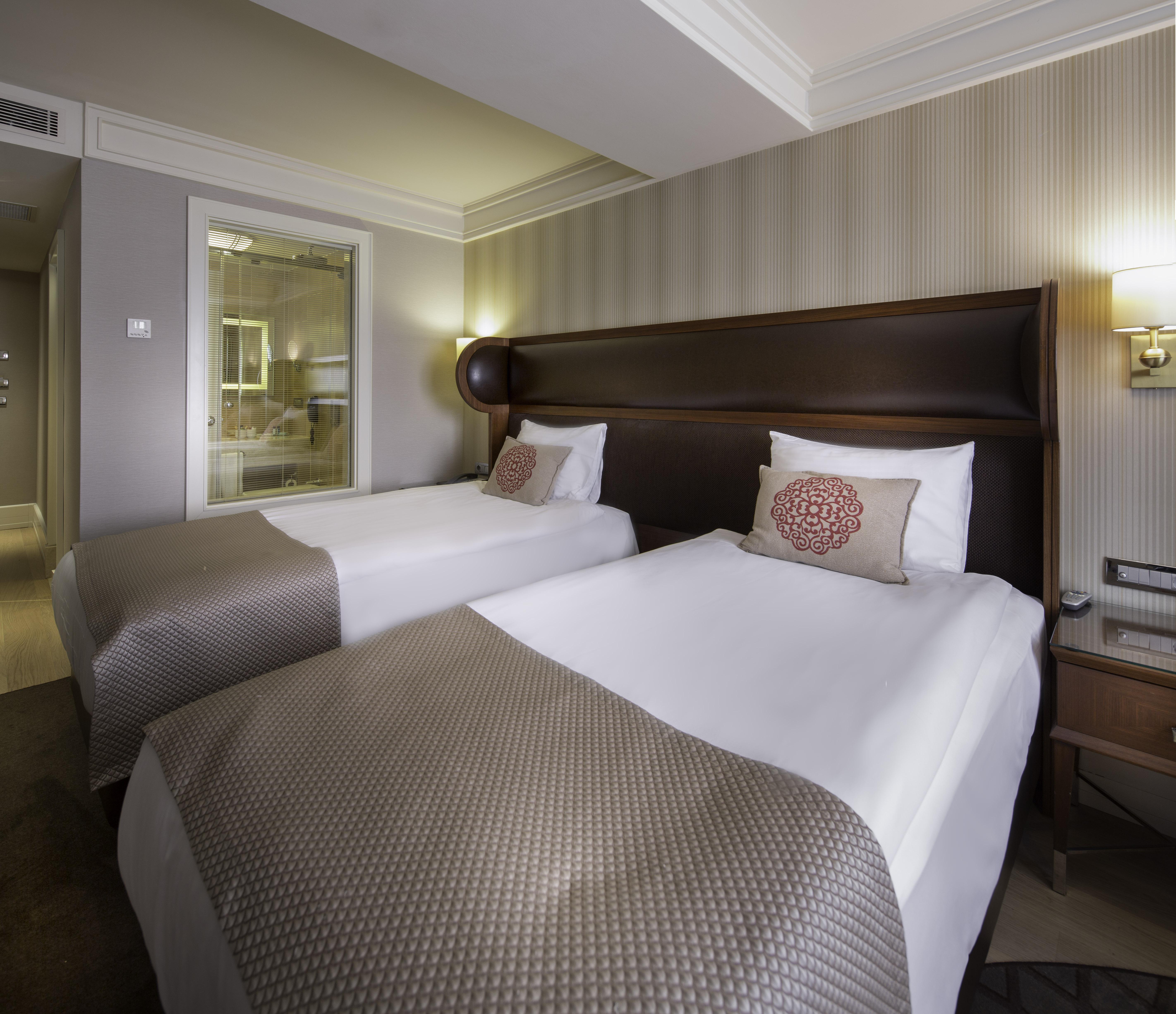 Titanic Comfort Sisli Истанбул Екстериор снимка