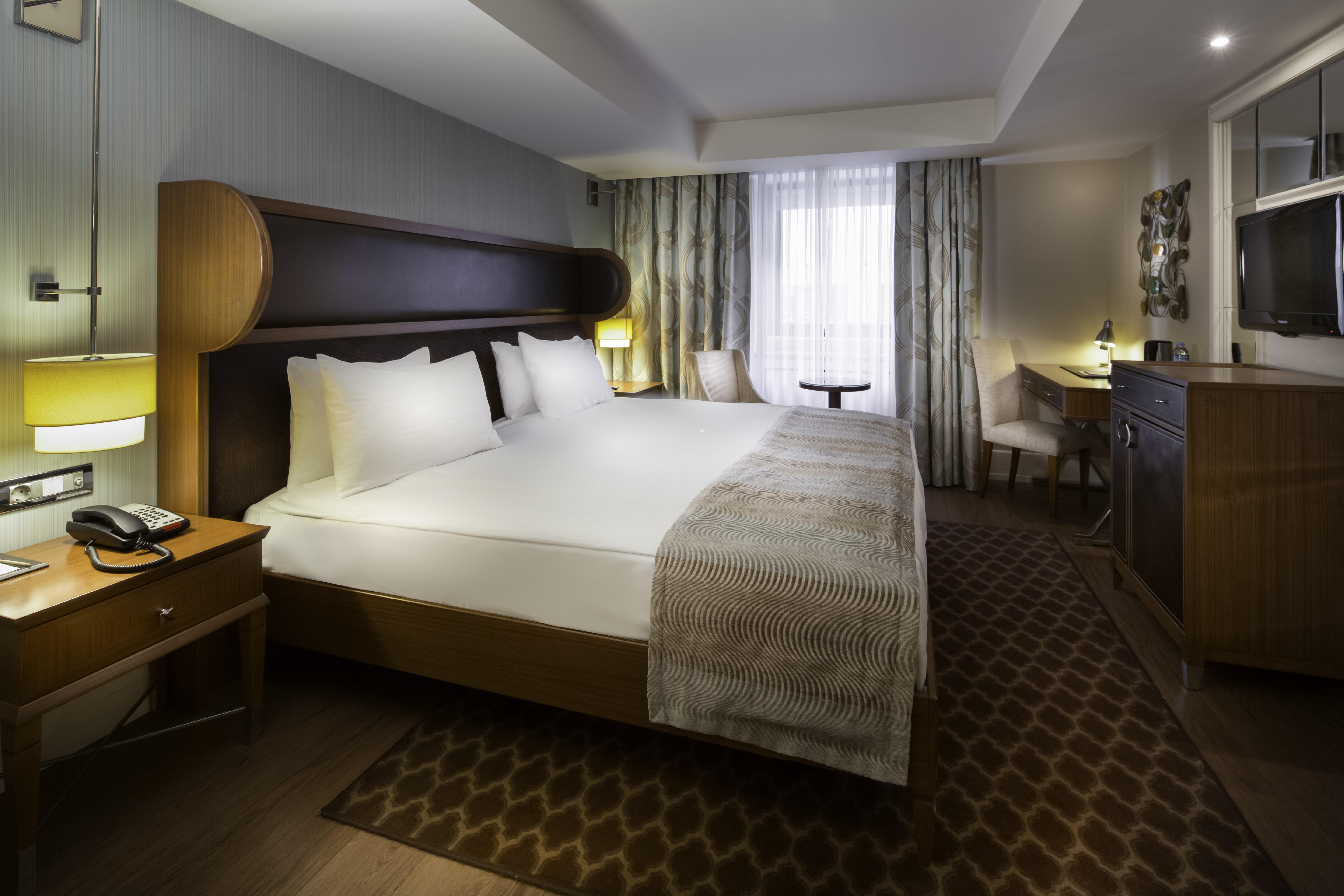 Titanic Comfort Sisli Истанбул Екстериор снимка