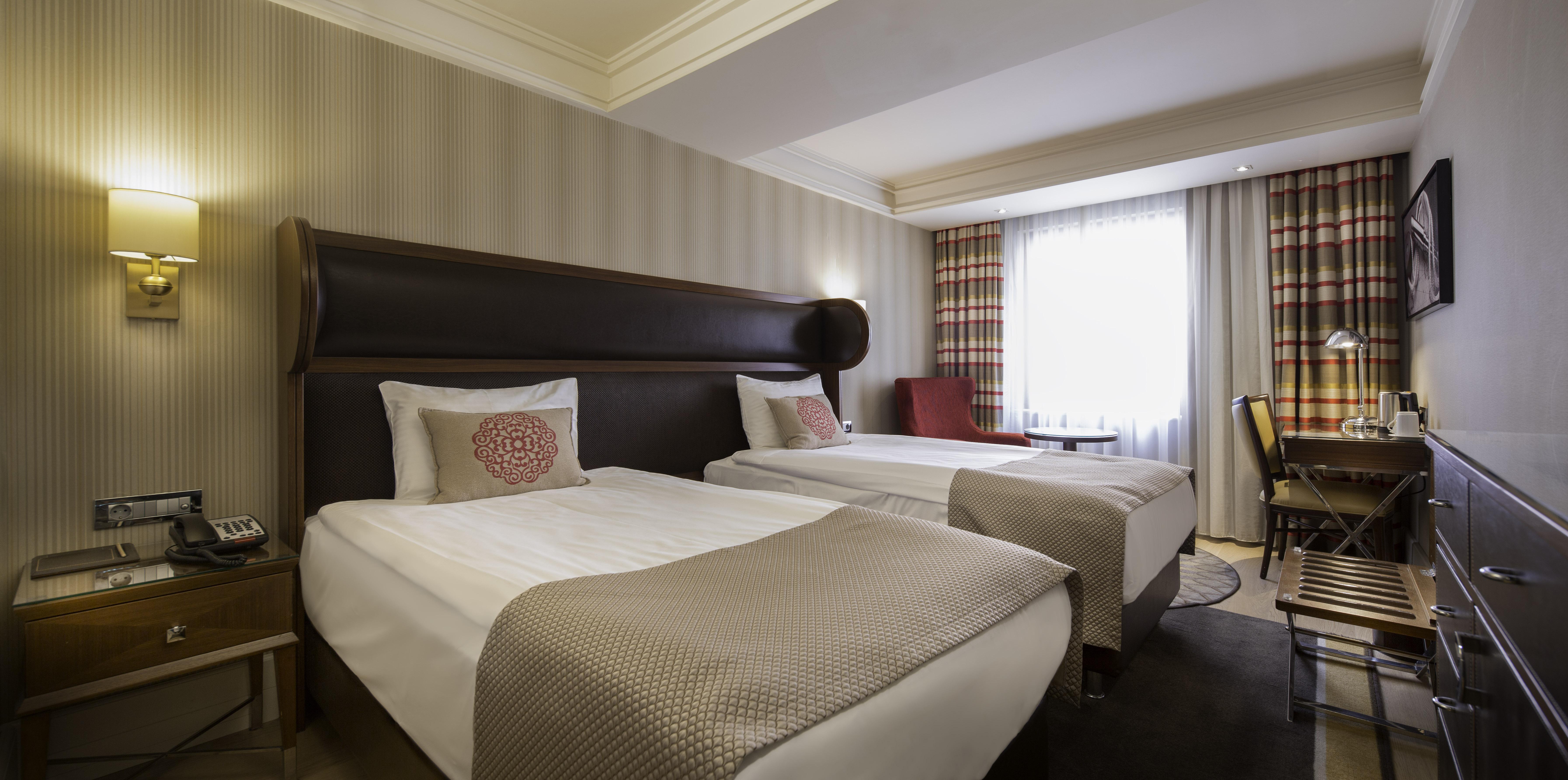 Titanic Comfort Sisli Истанбул Екстериор снимка