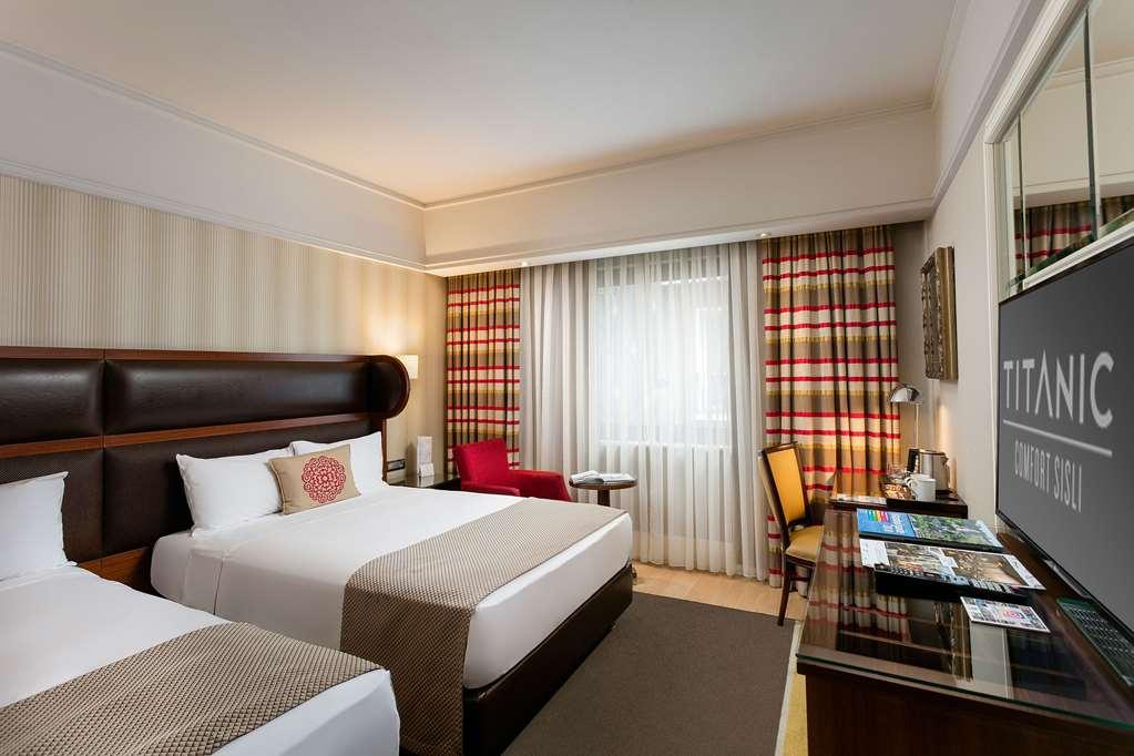 Titanic Comfort Sisli Истанбул Стая снимка
