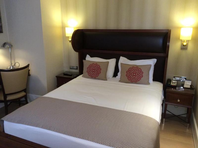 Titanic Comfort Sisli Истанбул Екстериор снимка